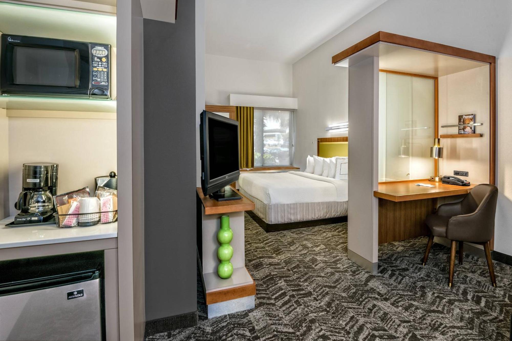 Springhill Suites By Marriott San Antonio Airport Екстериор снимка