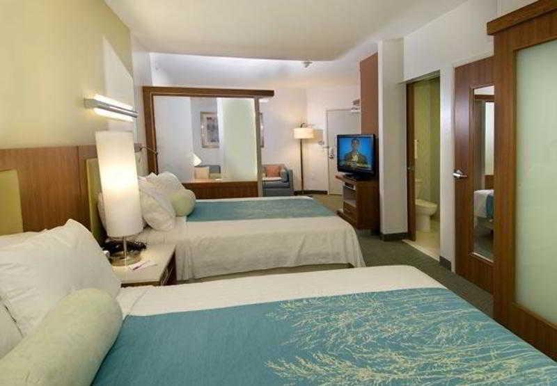 Springhill Suites By Marriott San Antonio Airport Екстериор снимка