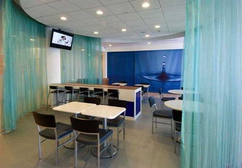 Springhill Suites By Marriott San Antonio Airport Екстериор снимка